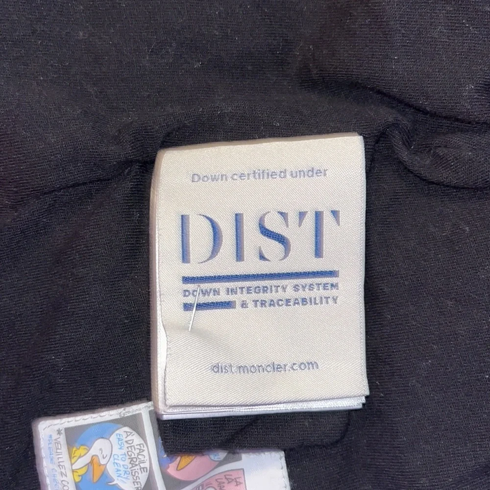 Moncler Avila Jacket - Toddler Size 3 - Pink & Black - Picture 7 of 9